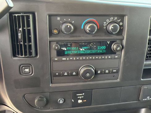 Certified 2025 GMC Savana 2500 w/ Driver Convenience Package RWD image 18