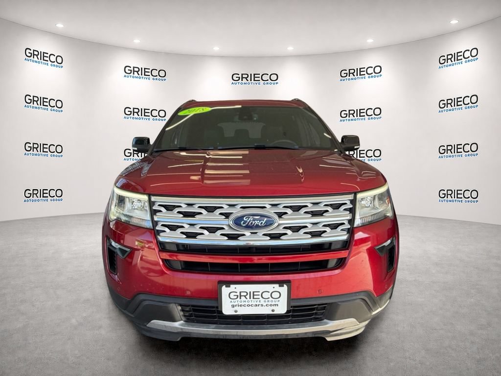 Used 2018 Ford Explorer XLT w/ Equipment Group 202A FWD image 2