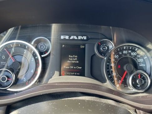 Used 2024 RAM 2500 Big Horn w/ Off Road Package image 14