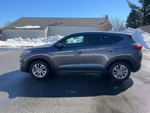 Used 2018 Hyundai Tucson SE image 9