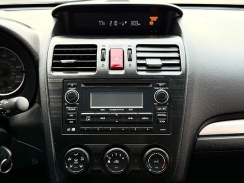 Used 2014 Subaru Crosstrek 2.0i Premium w/ Moonroof Package image 26