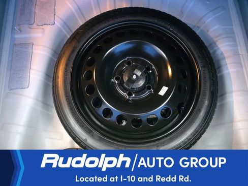 Used 2025 Chevrolet Trax LT w/ LT Convenience Package FWD image 27