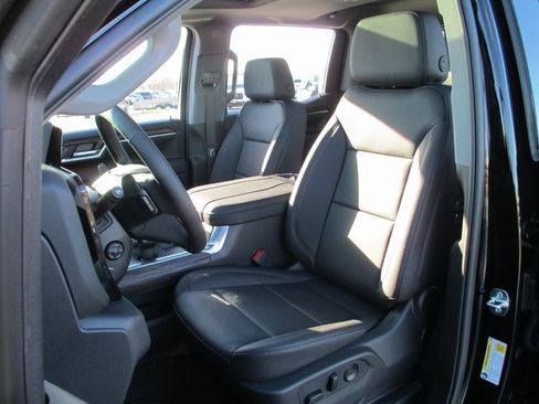 New 2026 GMC Sierra 1500 SLT w/ SLT Convenience Package image 11