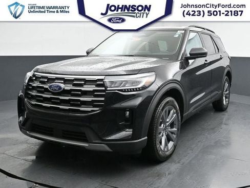 New 2026 Ford Explorer Active w/ Active Comfort Package image 5