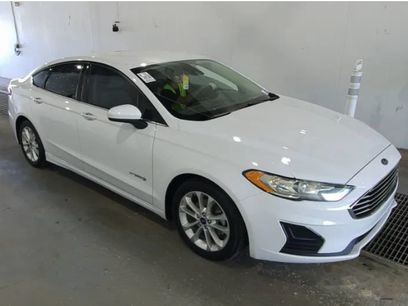 Used 2019 Ford Fusion SE