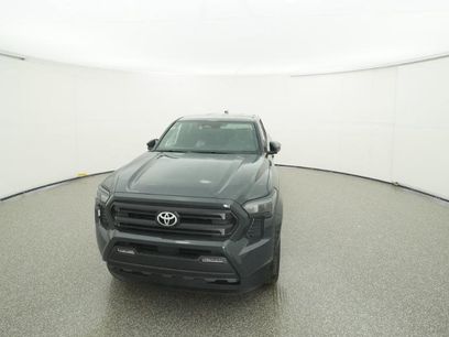 New 2025 Toyota Tacoma SR5