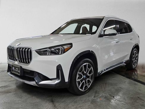 Used 2026 BMW X1 xDrive28i w/ Technology Package AWD/4WD image 9