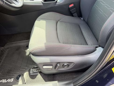 Used 2023 Toyota RAV4 SE w/ Weather & Moonroof Package AWD/4WD image 17