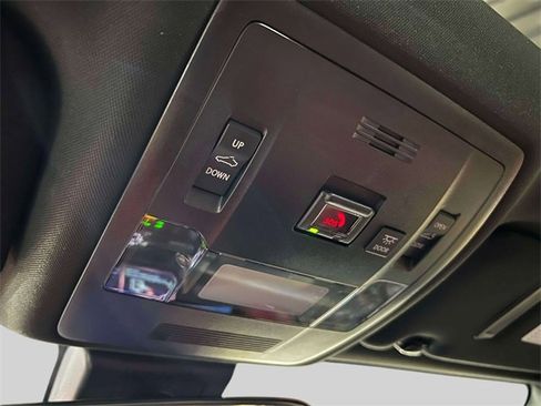 Used 2025 Lexus IS 350 F Sport image 39