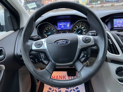 Used 2013 Ford Focus SE image 22