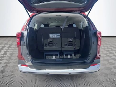 Used 2025 Kia Carnival FWD image 26