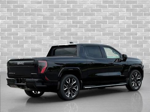 New 2025 GMC Sierra EV Denali image 7