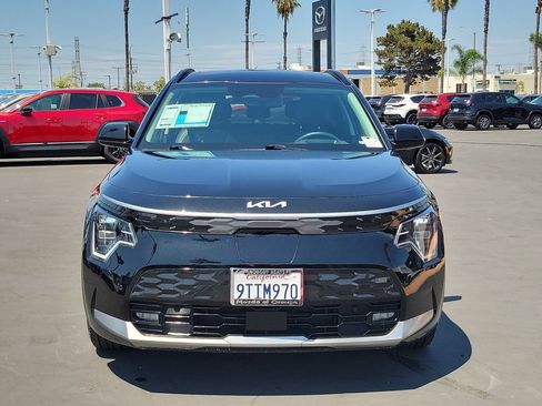 Used 2023 Kia Niro Wave FWD image 30