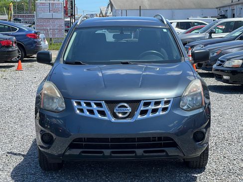 Used 2015 Nissan Rogue S w/ Convenience Package AWD/4WD image 2
