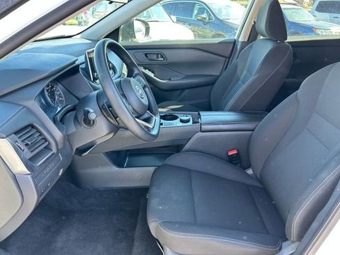 Used 2024 Nissan Rogue S AWD/4WD image 26