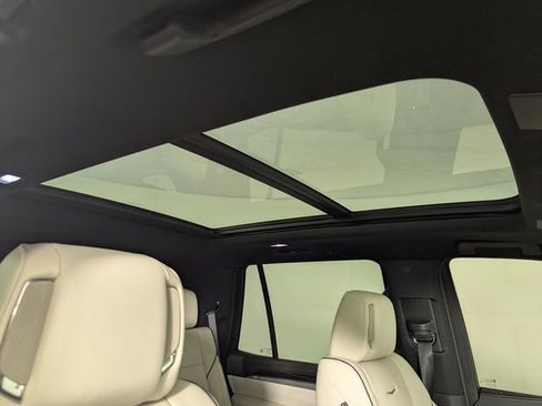 Used 2025 Cadillac Escalade Sport image 27