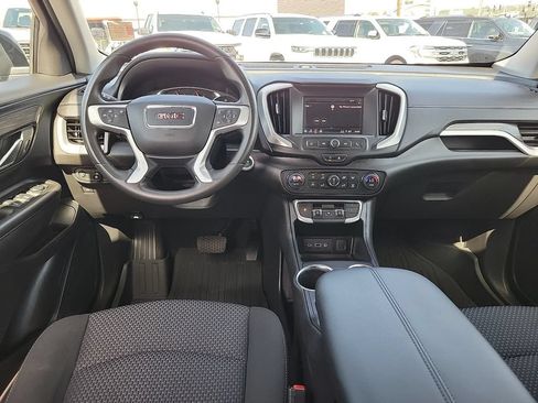 Used 2023 GMC Terrain SLE w/ Driver Convenience Package AWD/4WD image 10