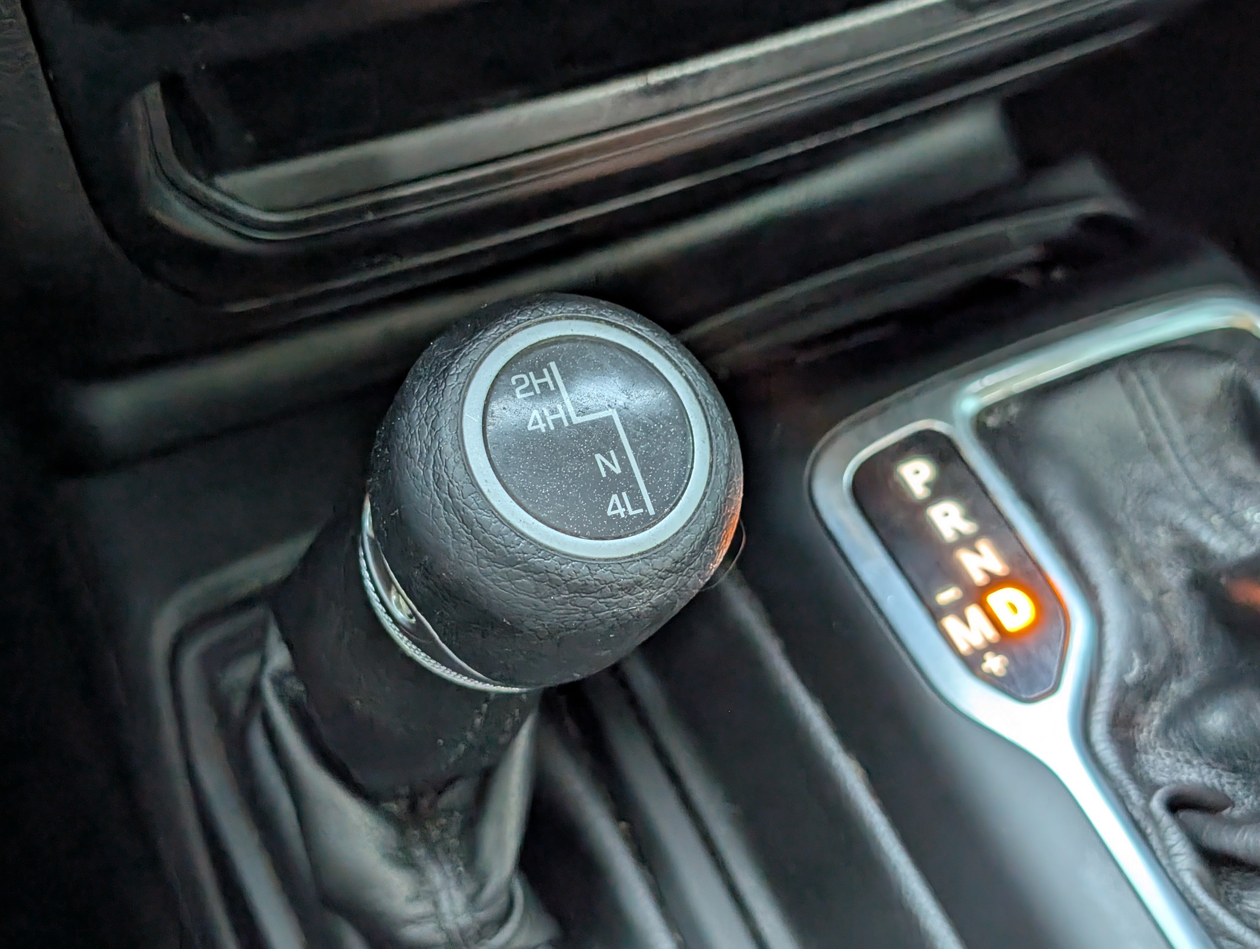 Used 2021 Jeep Gladiator Mojave AWD/4WD image 25