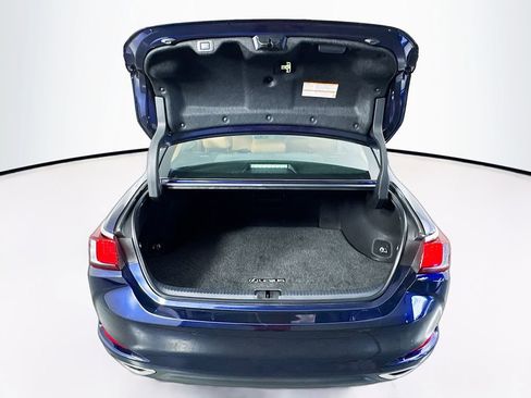 Used 2025 Lexus ES 350 w/ Premium Package image 27