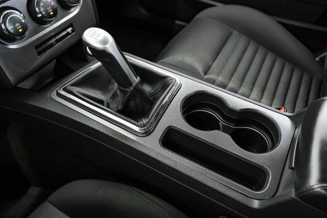 Used 2013 Dodge Challenger R/T RWD image 22