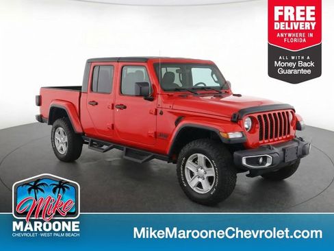 Used 2022 Jeep Gladiator Sport AWD/4WD image 1