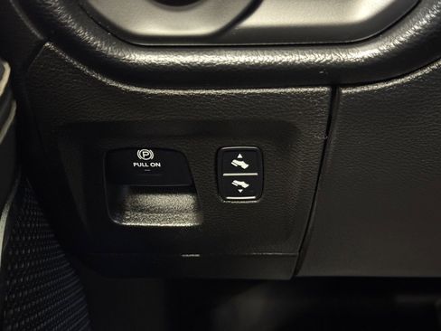 Used 2019 RAM 1500 Laramie w/ Sport Appearance Package image 30