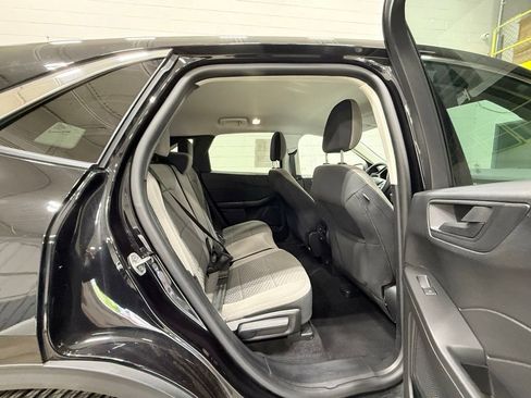 Used 2022 Ford Escape SE AWD/4WD image 38