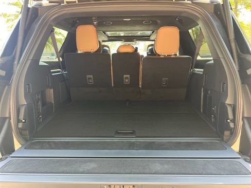 New 2027 Lincoln Navigator L Black Label AWD/4WD image 22