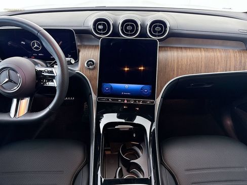 Certified 2026 Mercedes-Benz GLC 300 image 14