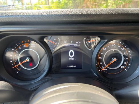 Used 2025 Jeep Wrangler Unlimited Sport AWD/4WD image 40