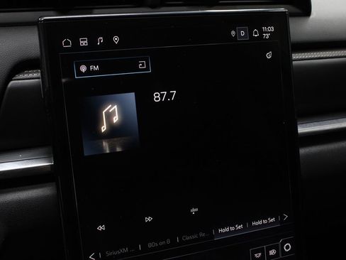 Used 2025 GMC Terrain Elevation AWD/4WD image 4