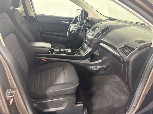 Used 2019 Ford Edge SE w/ SE Fleet Driver's Package AWD/4WD image 22