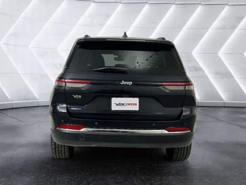 Used 2024 Jeep Grand Cherokee Limited 4xe AWD/4WD image 5