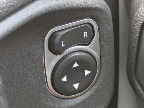 Used 2021 Jeep Wrangler Unlimited Sport AWD/4WD image 24