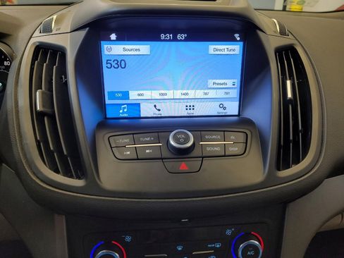 Used 2017 Ford Escape SE w/ Equipment Group 201A AWD/4WD image 25