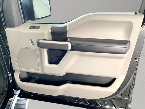 Used 2019 Ford F150 XLT w/ Equipment Group 301A Mid image 27