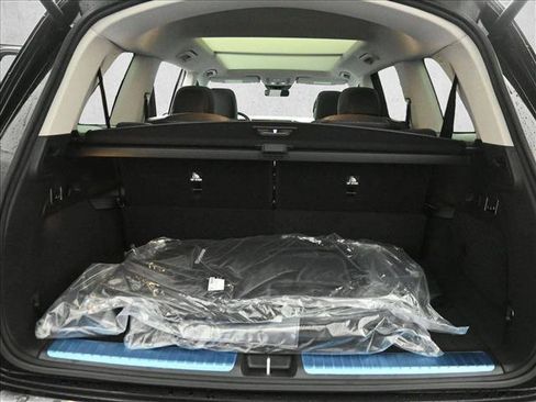 Used 2026 Mercedes-Benz GLS 450 4MATIC image 25