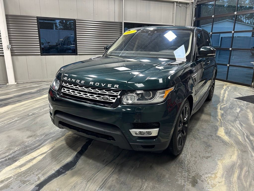 Used 2017 Land Rover Range Rover Sport HSE AWD/4WD image 3