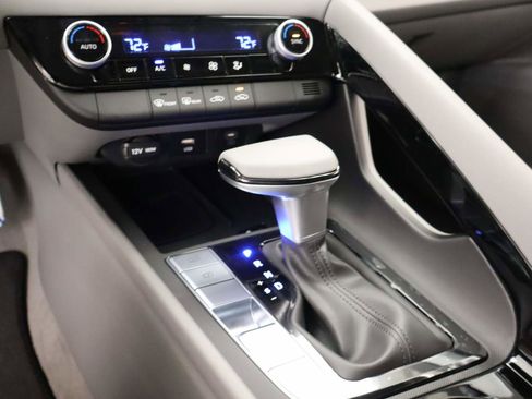 New 2026 Hyundai Elantra SEL Sport image 8