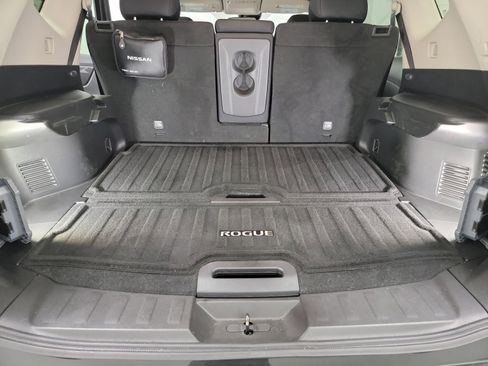 Used 2020 Nissan Rogue SV AWD/4WD image 25