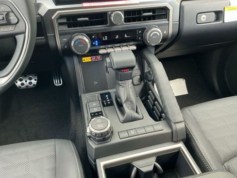 New 2026 Toyota 4Runner TRD Sport Premium AWD/4WD image 12