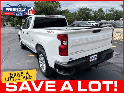Used 2022 Chevrolet Silverado 1500 W/T w/ WT Value Package AWD/4WD image 7