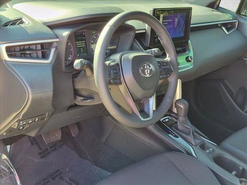 Used 2025 Toyota Corolla Cross AWD Hybrid image 9