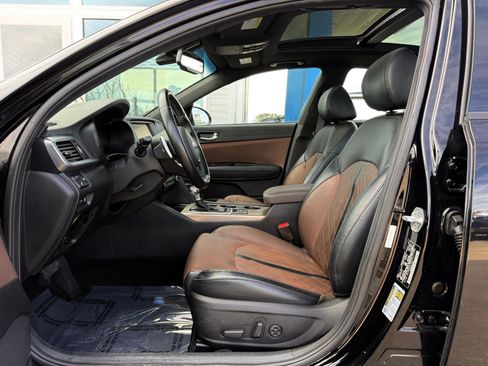 Used 2019 Kia Optima SX w/ SX Limited (Bronze) Package image 16