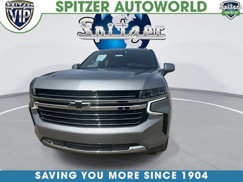 Used 2023 Chevrolet Tahoe LT w/ LT Signature Package AWD/4WD image 3