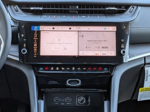 New 2026 Jeep Grand Cherokee Limited AWD/4WD image 17