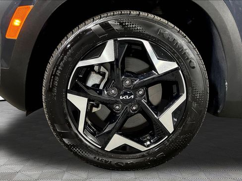 Used 2025 Kia Seltos EX AWD/4WD image 33