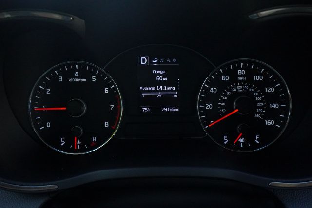 Used 2018 Kia Forte S FWD image 14