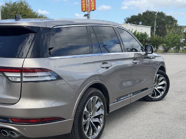 Used 2021 Lincoln Aviator Grand Touring w/ Equipment Group 302A AWD/4WD image 7
