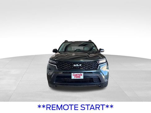 Used 2023 Kia Sorento S w/ Panoramic Sunroof Package AWD/4WD image 11